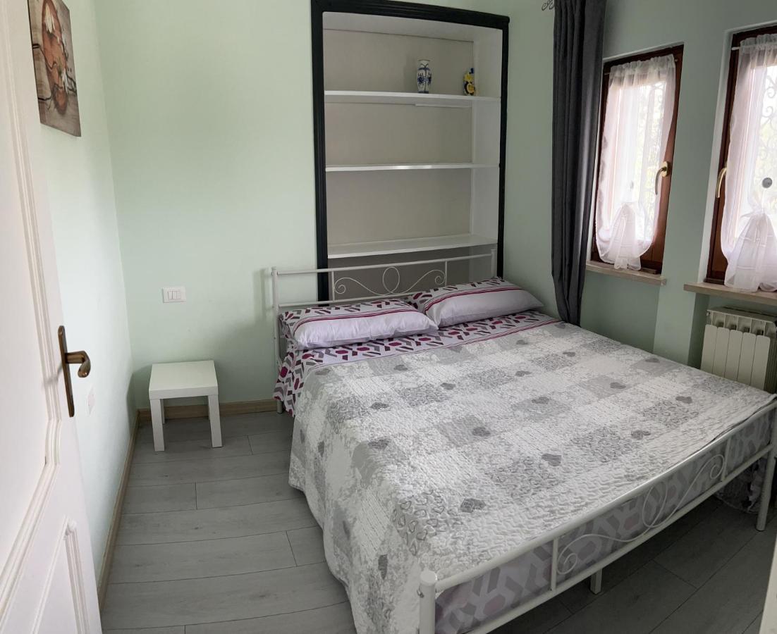 Residence Degli Ulivi シルミオーネ エクステリア 写真