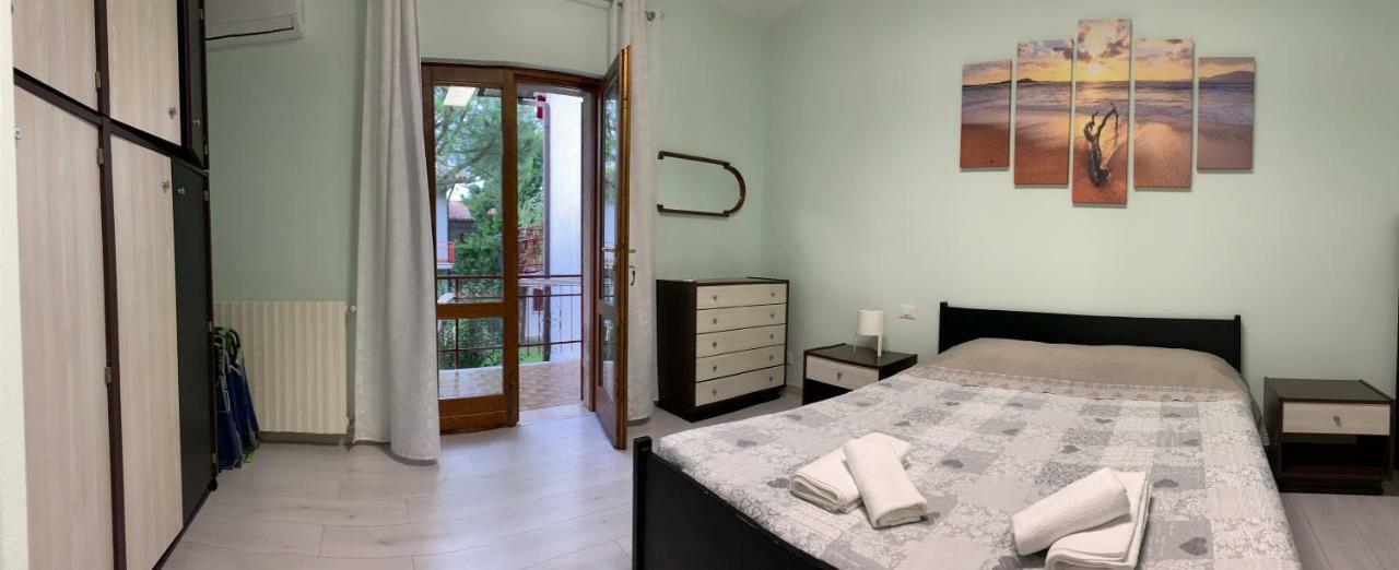 Residence Degli Ulivi シルミオーネ エクステリア 写真