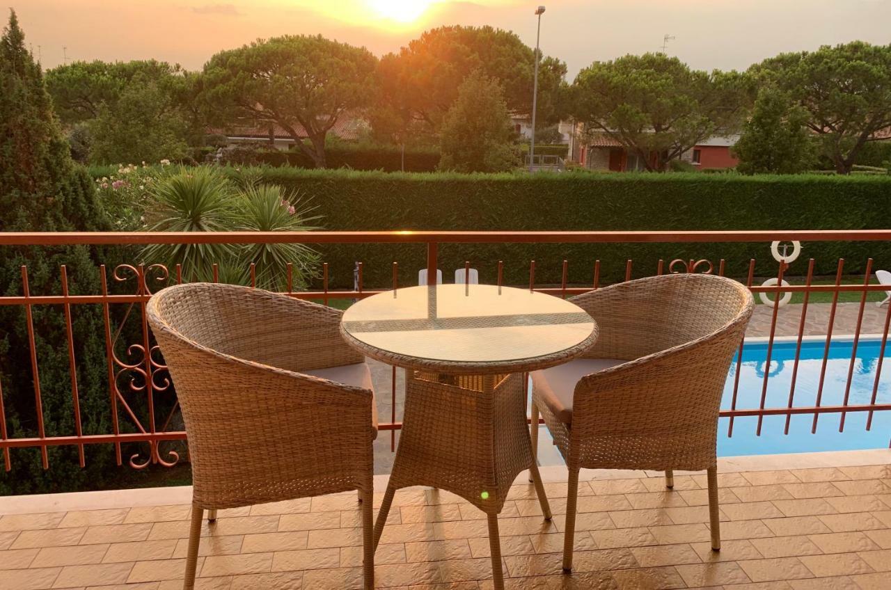 Residence Degli Ulivi シルミオーネ エクステリア 写真